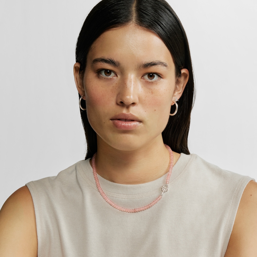 Naszyjnik ze srebra z oszlifowanym r&oacute;żowym chalcedonem TOUS MANIFESTO