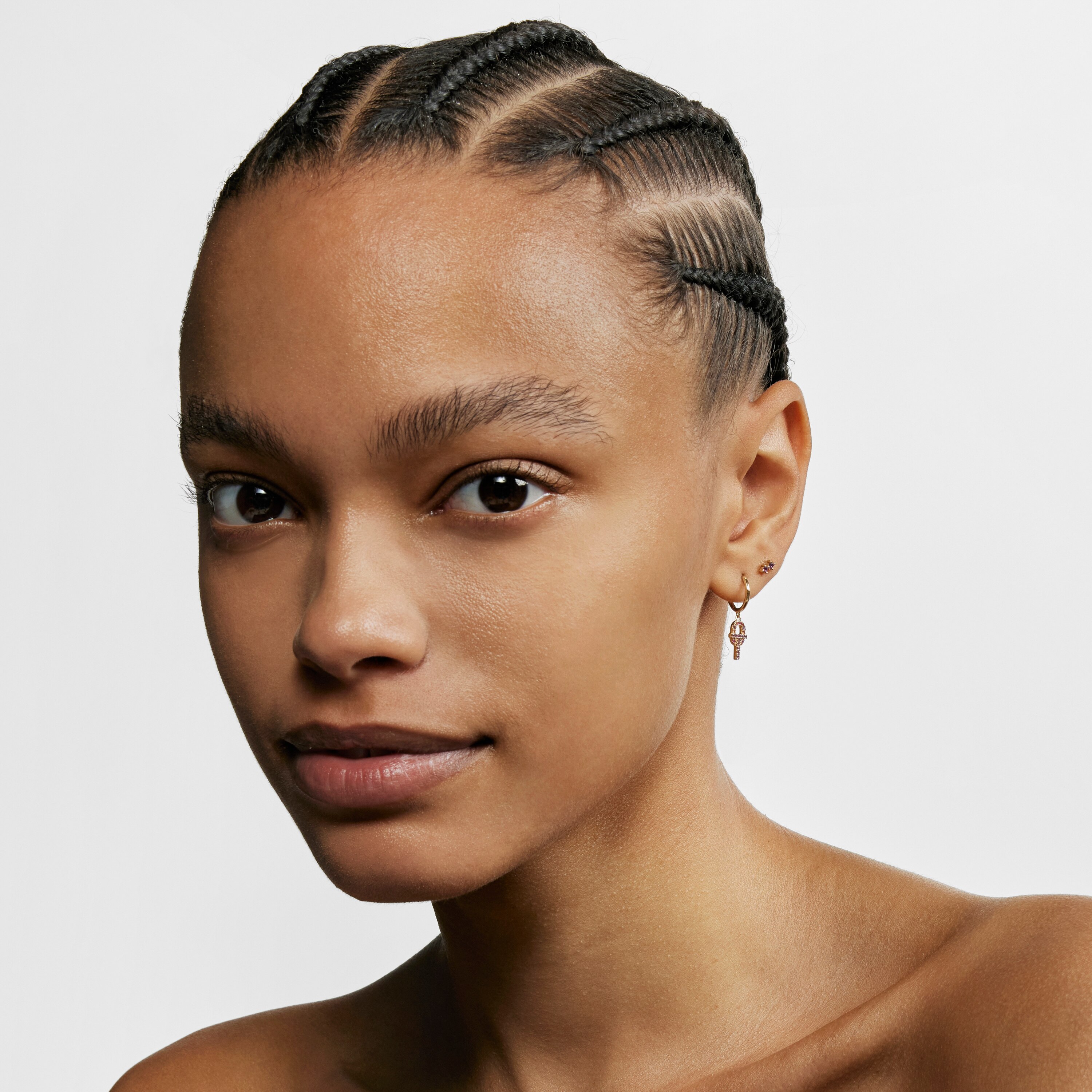 Loose gold TOUS MANIFESTO Earring with gemstones