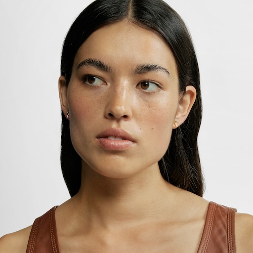 Pendientes pequeños con baño de oro 18 kt sobre plata TOUS MANIFESTO