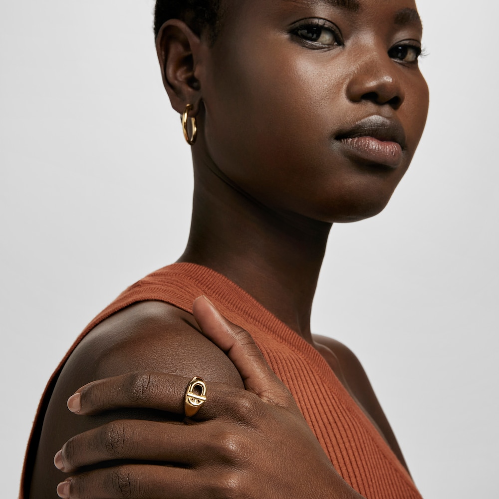 TOUS MANIFESTO Signet ring with 18K gold vermeil