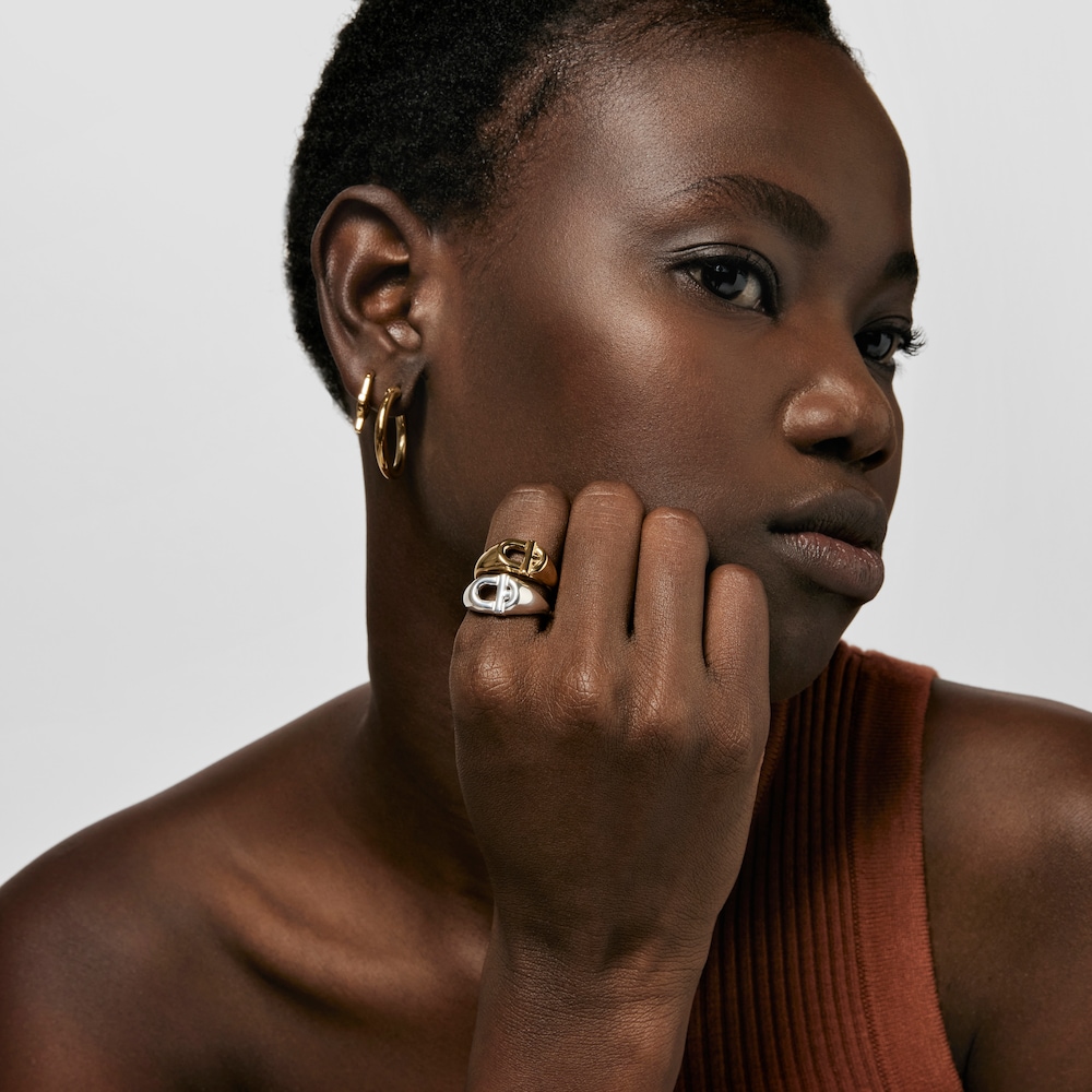 TOUS MANIFESTO Signet ring with 18K gold vermeil