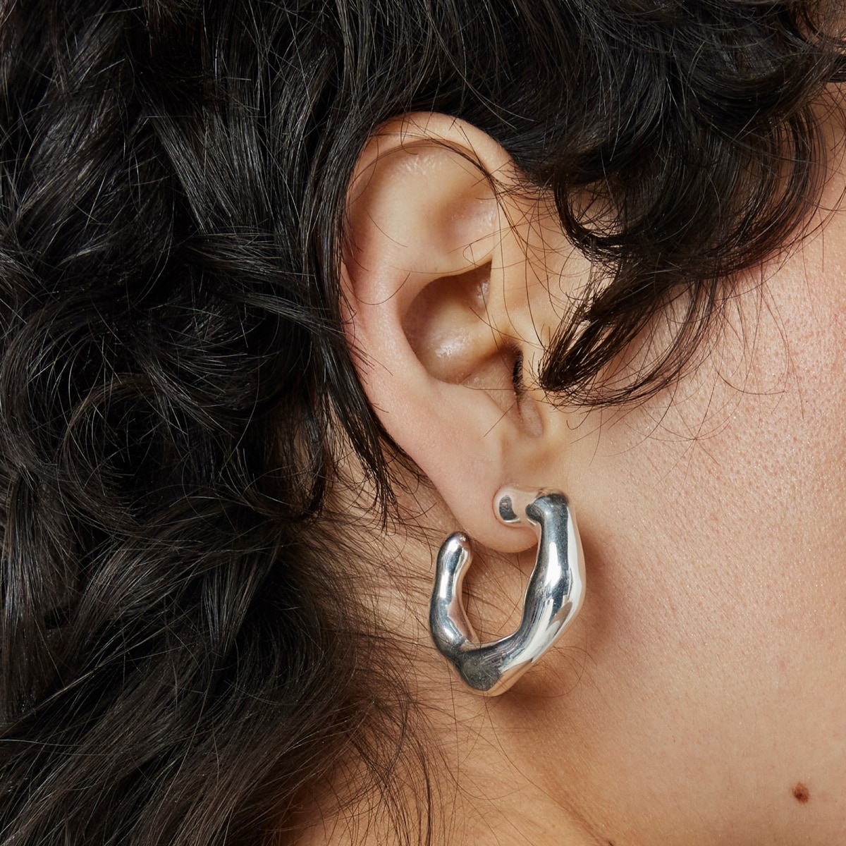 Pendientes de aro de plata Tabit