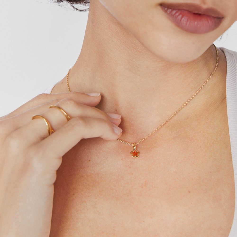 Collar con ba&ntilde;o de oro 18 kt sobre plata flor naranja Gregal