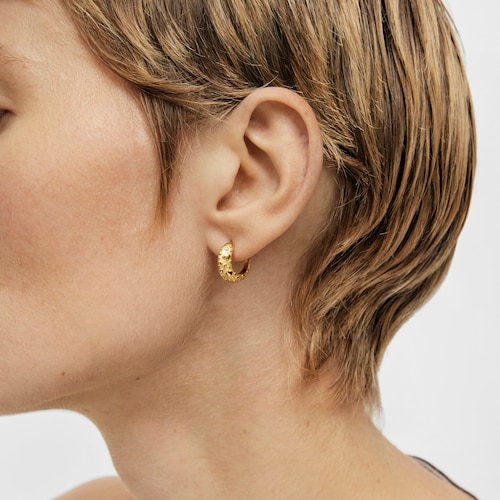 Brincos argola com banho de ouro de 18&nbsp;K sobre prata Dybe