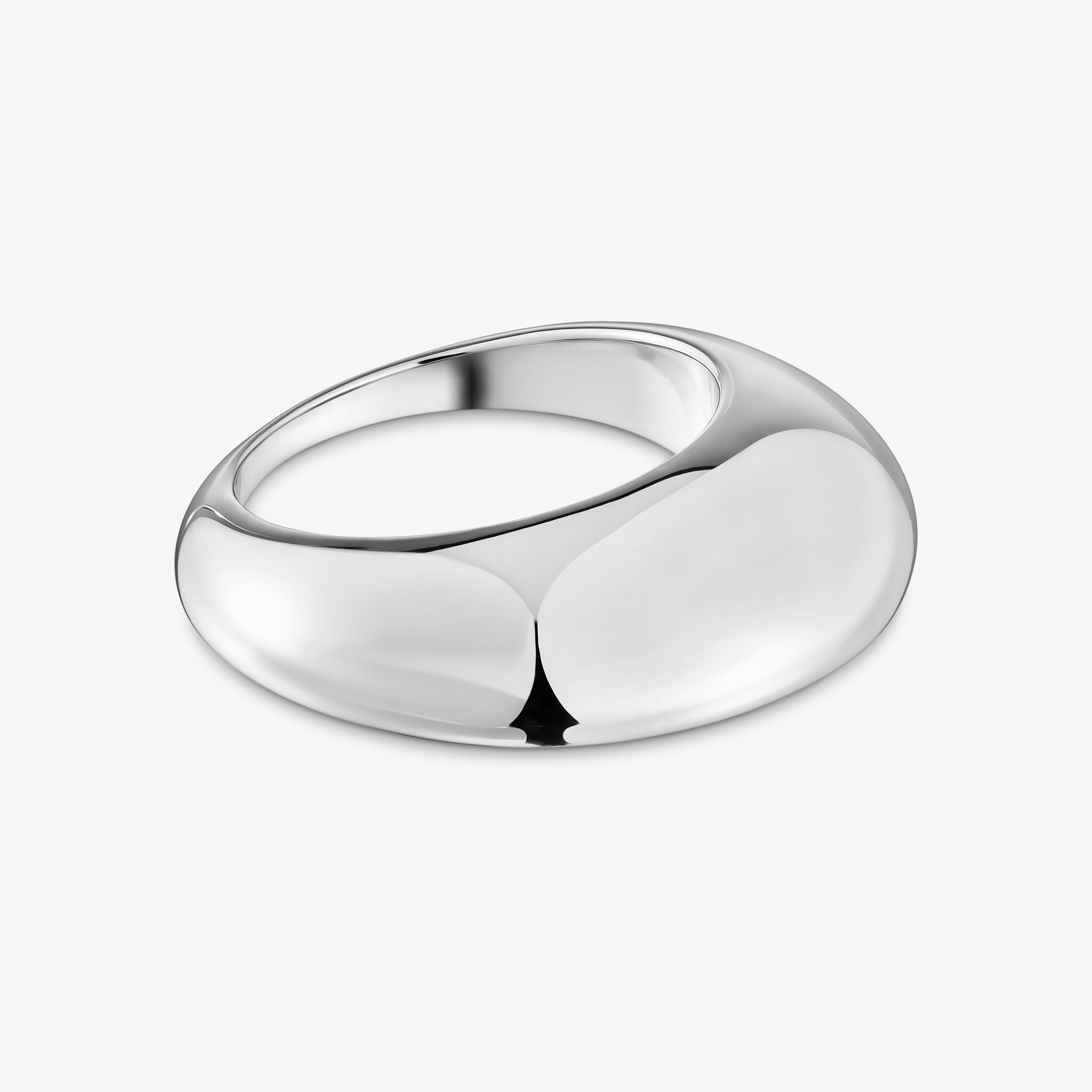 Smooth silver ring Dybe