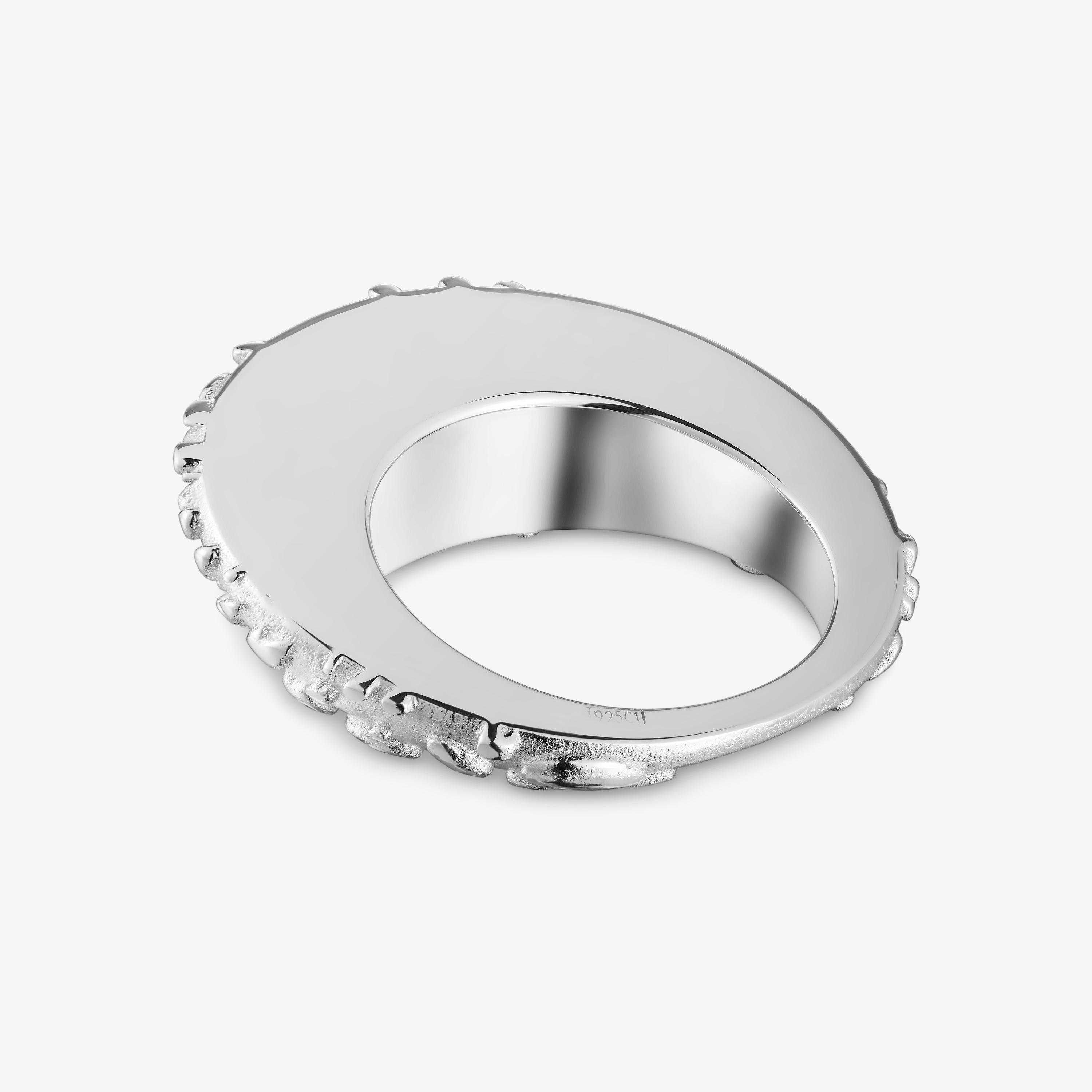 Silver ring Dybe
