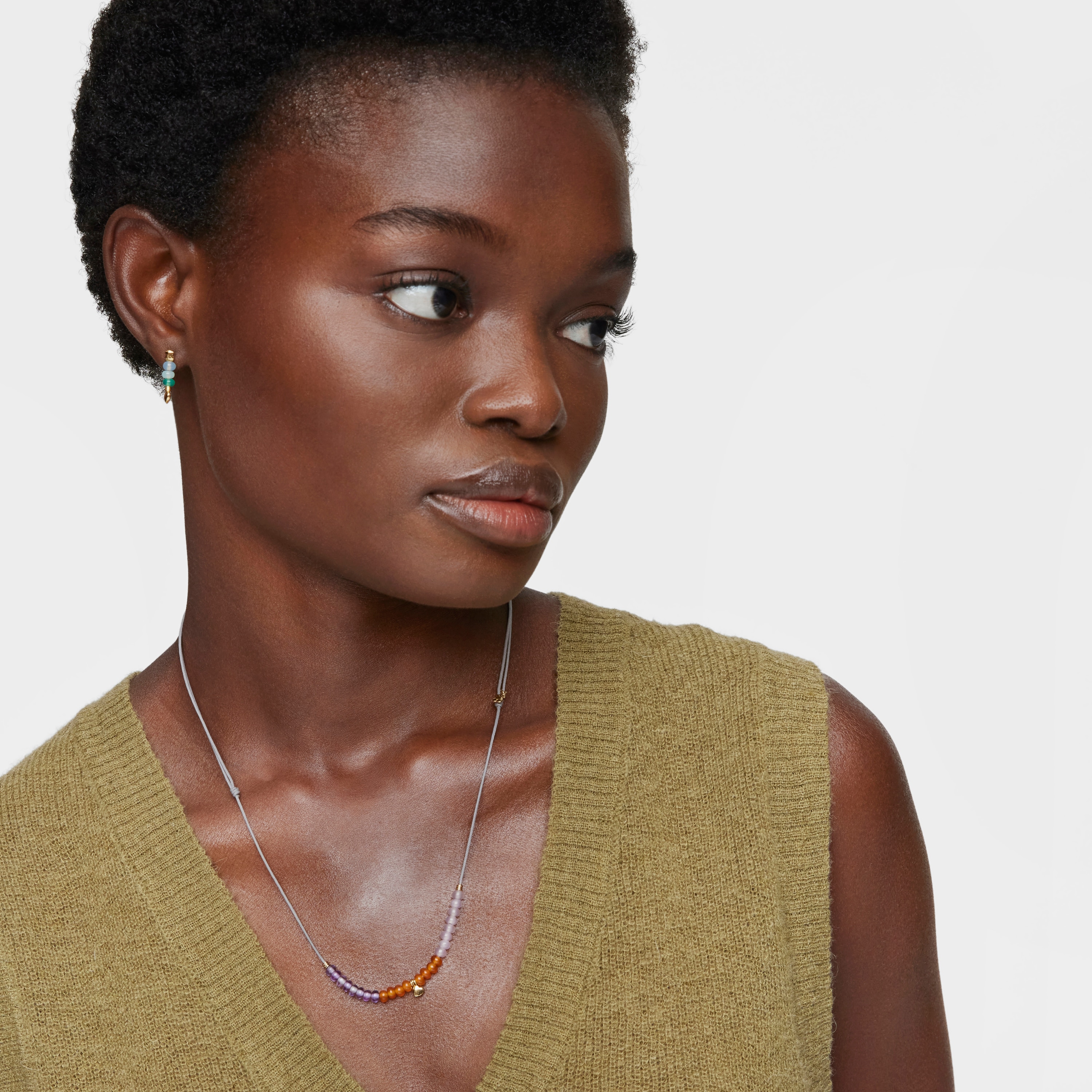 Short cord Necklace with 18K solid gold heart and chalcedony motif TOUS Balloon