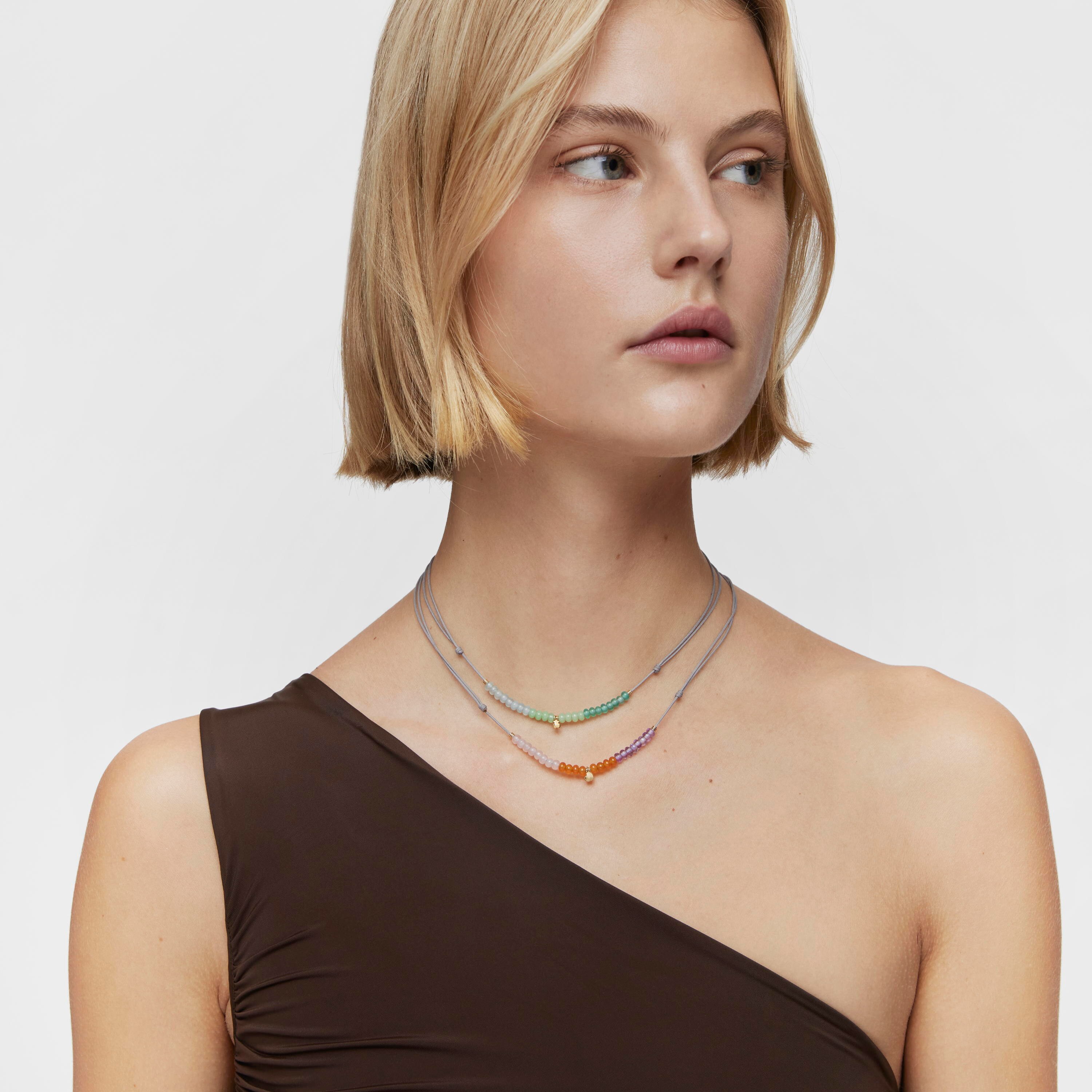 Short cord Necklace with gold bear and chalcedony motif TOUS Balloon