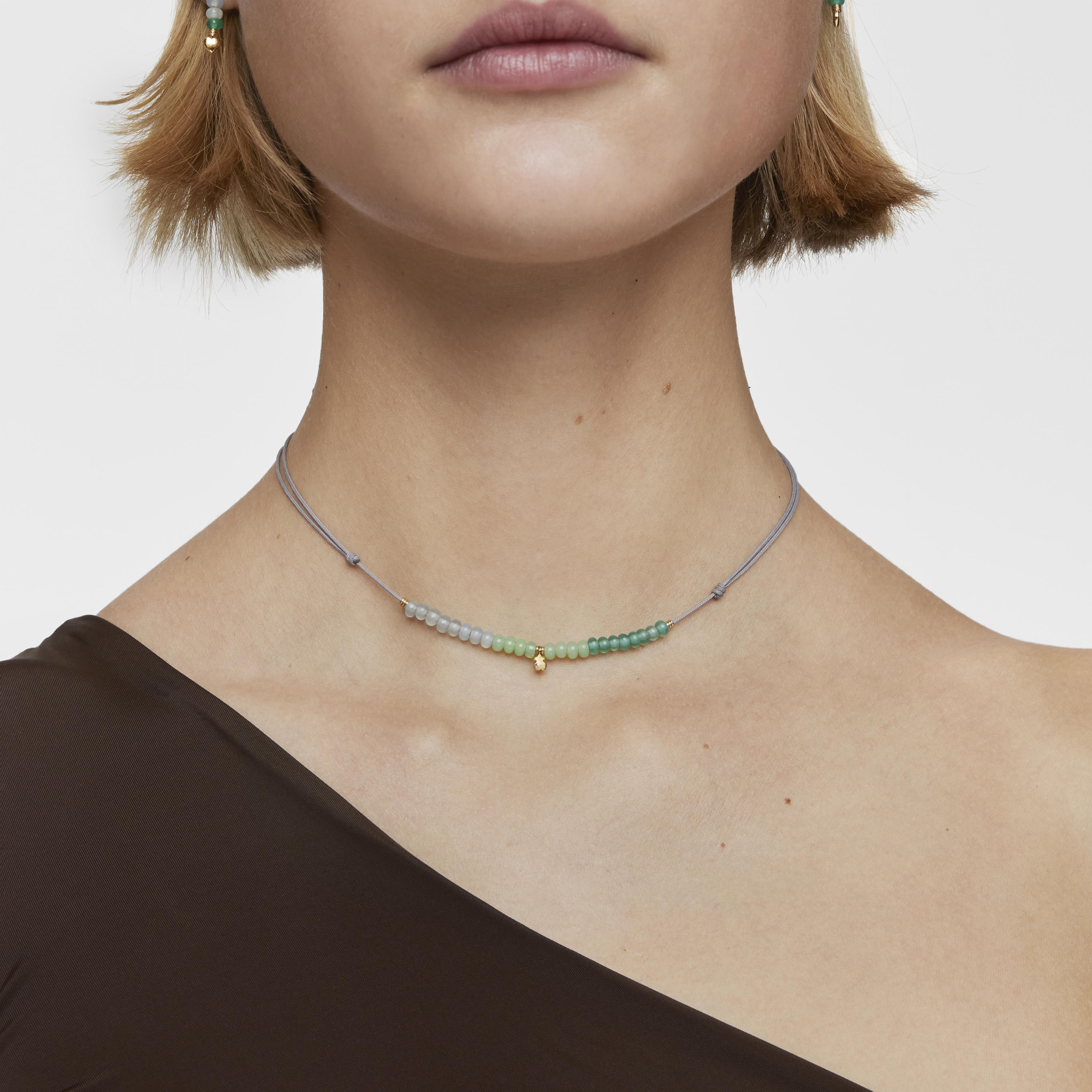 Short cord Necklace with 18K solid gold bear and chalcedony motif TOUS Balloon