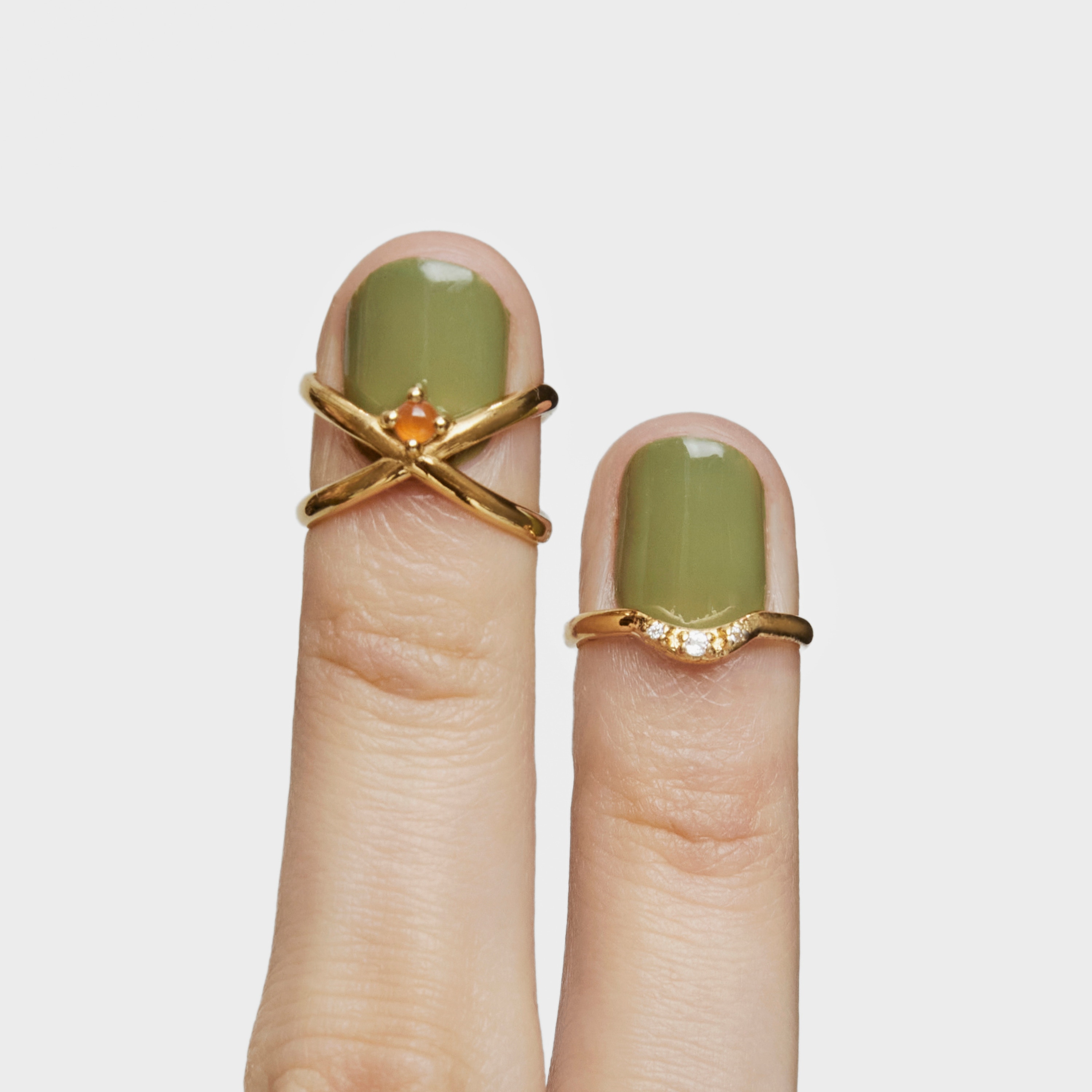 Pack Claws ring con baño de oro 18 kt sobre plata con topacio y cornalina
