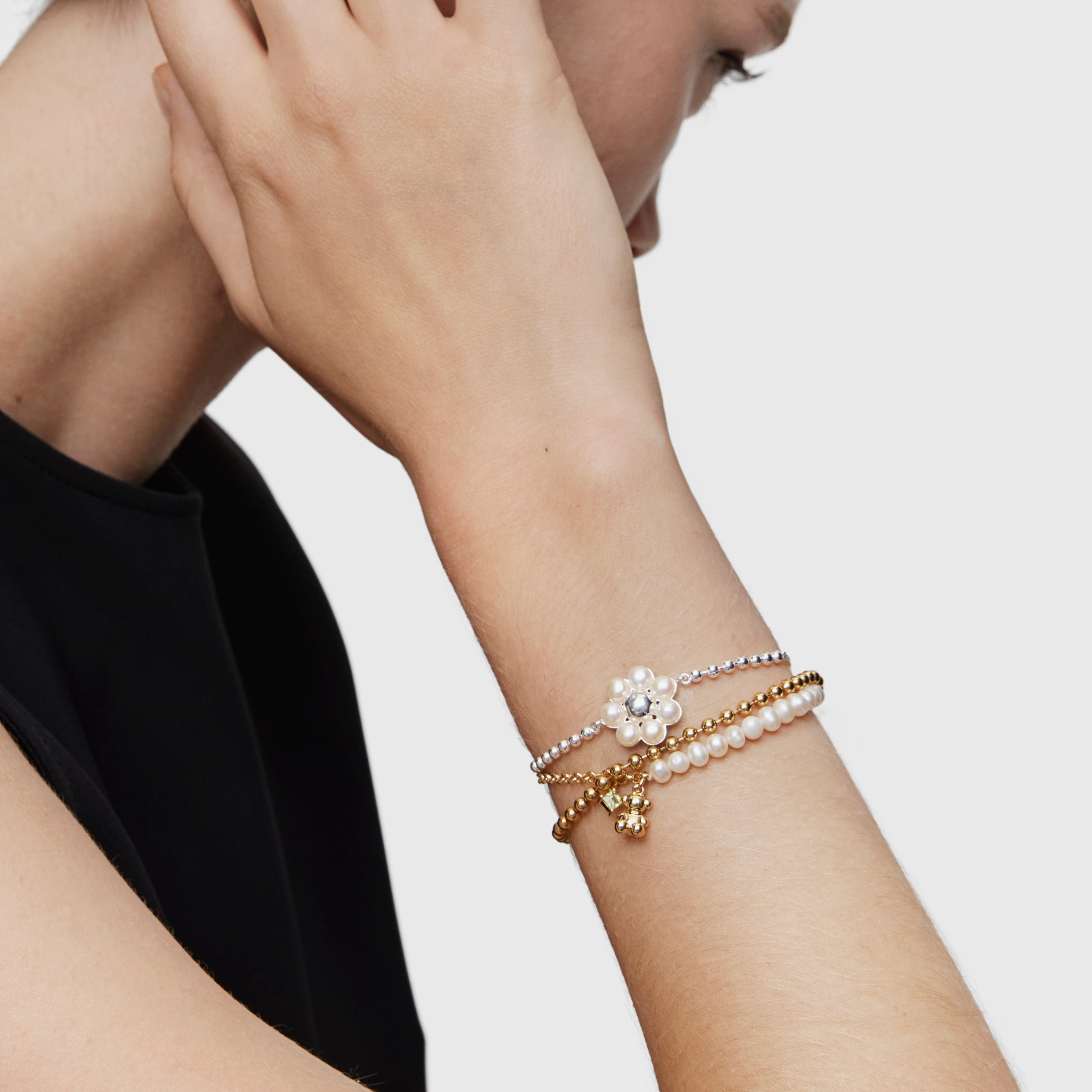 Silver flower and cultured pearls chain Bracelet Sugar Party