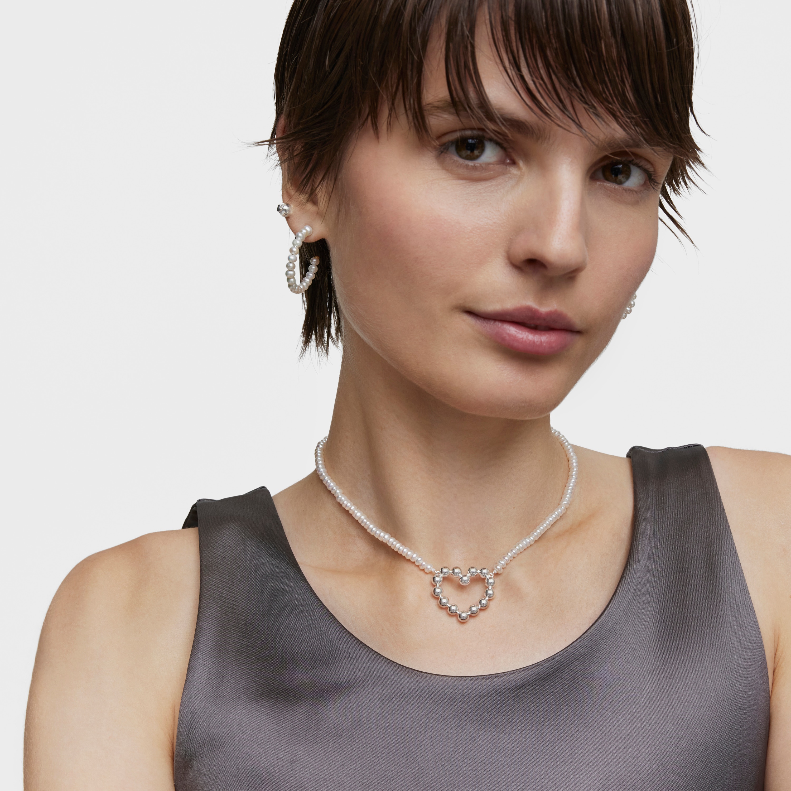 Short silver heart motif and cultured pearls Necklace Sugar Party