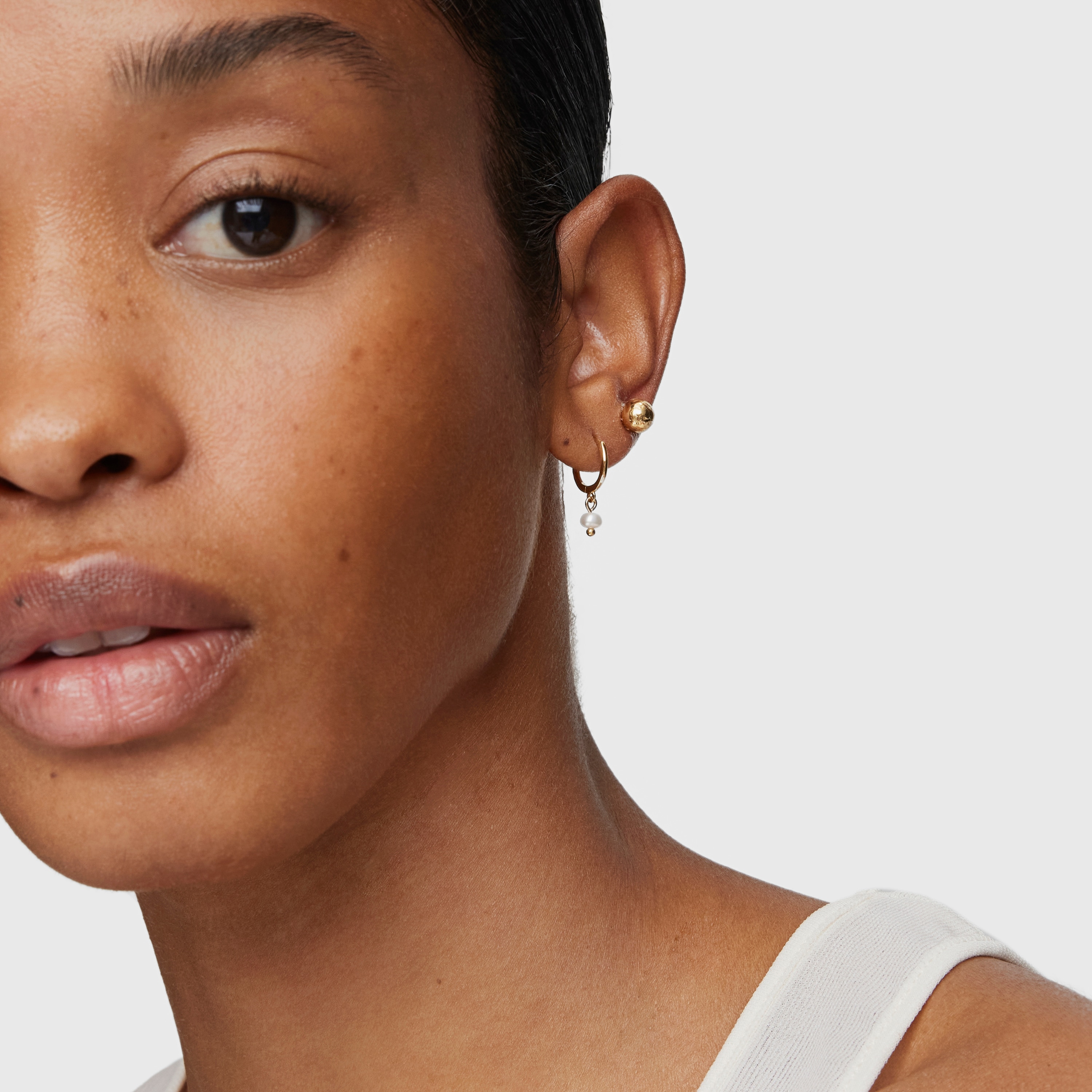 Short 18kt gold-plated silver Hoop earrings with culture pearls Sugar Party
