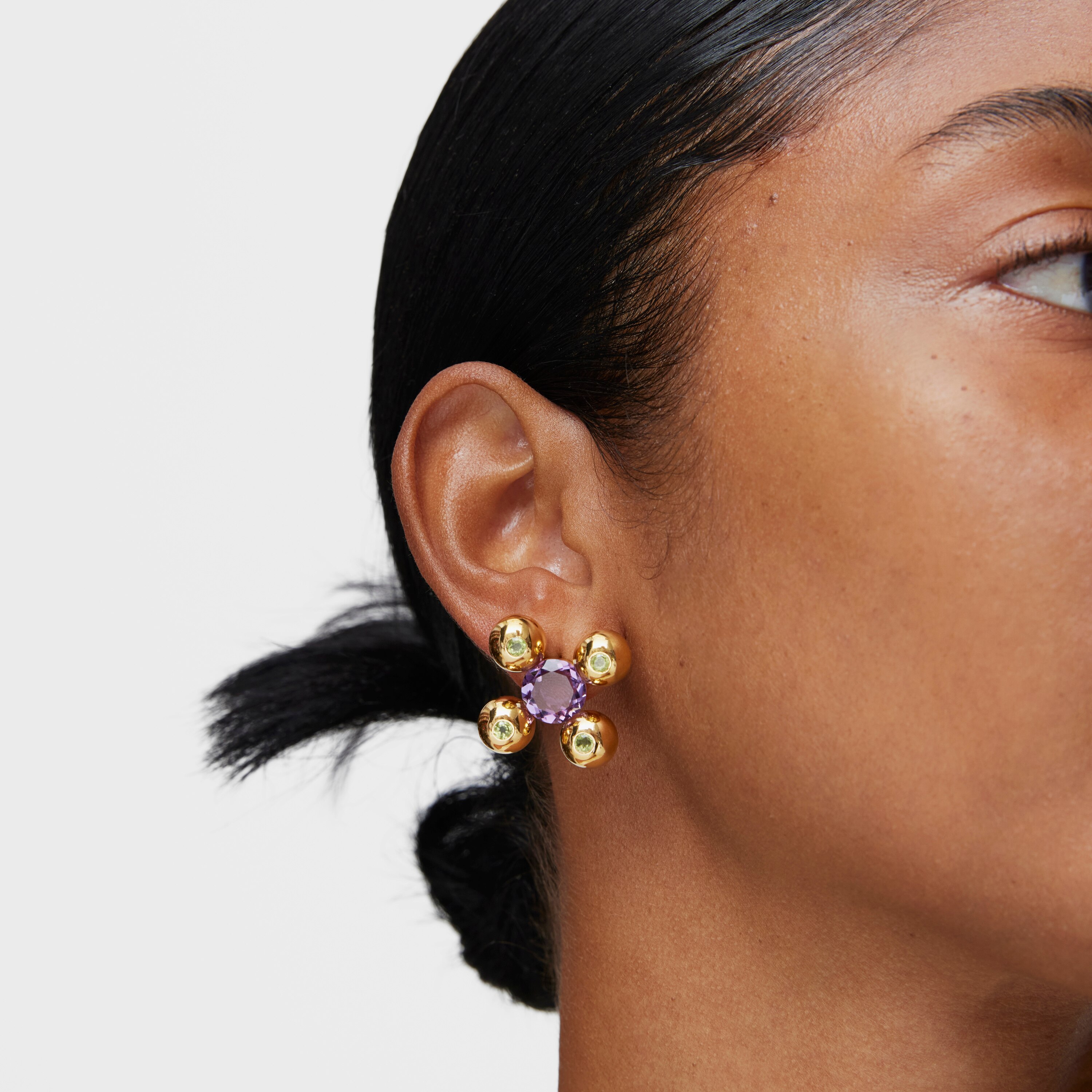Short Earrings with 18kt gold plating over silver, amethyst and peridot Sugar Party
