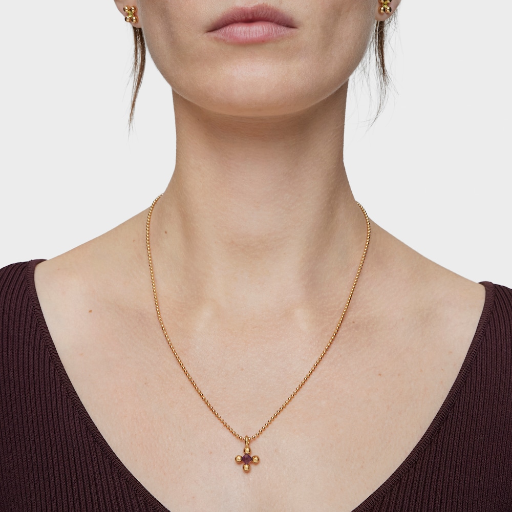 Colgante peque&ntilde;o con ba&ntilde;o de oro 18 kt sobre plata y amatista Sugar Party