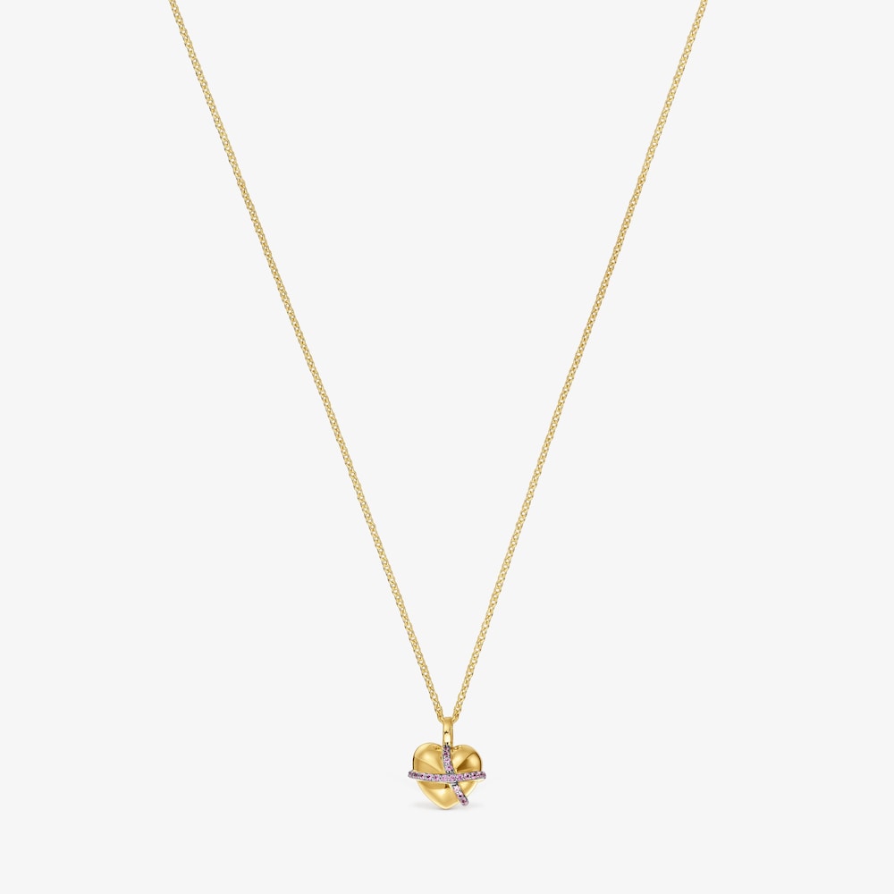 Středně dlouh&yacute; N&aacute;hrdeln&iacute;k ze stř&iacute;bra pozlacen&eacute;ho 18kar&aacute;tov&yacute;m zlatem se srdcem a&nbsp;rhodolity Lligat