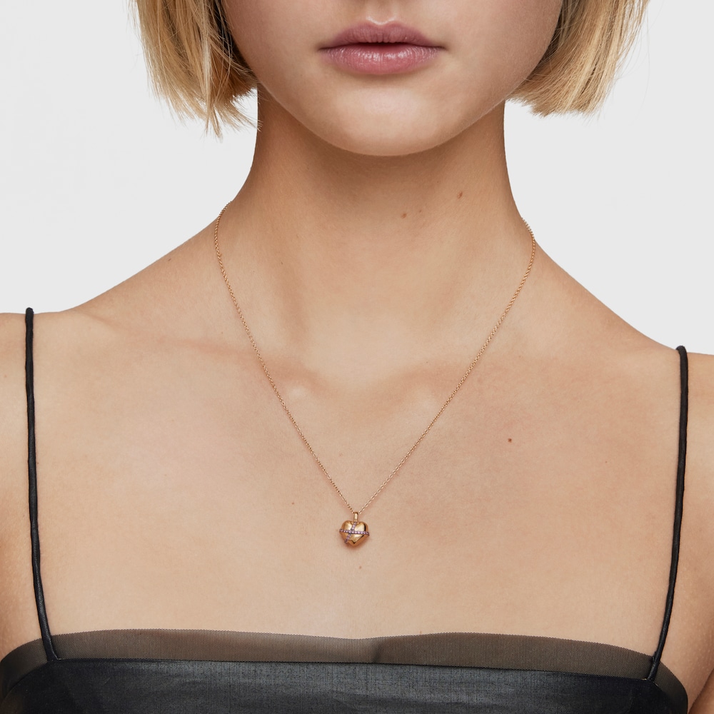 Collar mediano corazón con baño de oro 18 kt sobre plata y rodolita Lligat image number 5