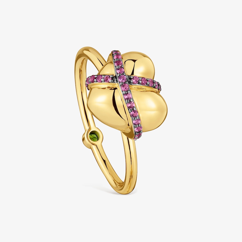 Anillo mediano coraz&oacute;n con ba&ntilde;o de oro 18 kt sobre plata y rodolita Lligat