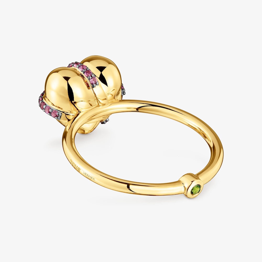 Anillo mediano coraz&oacute;n con ba&ntilde;o de oro 18 kt sobre plata y rodolita Lligat