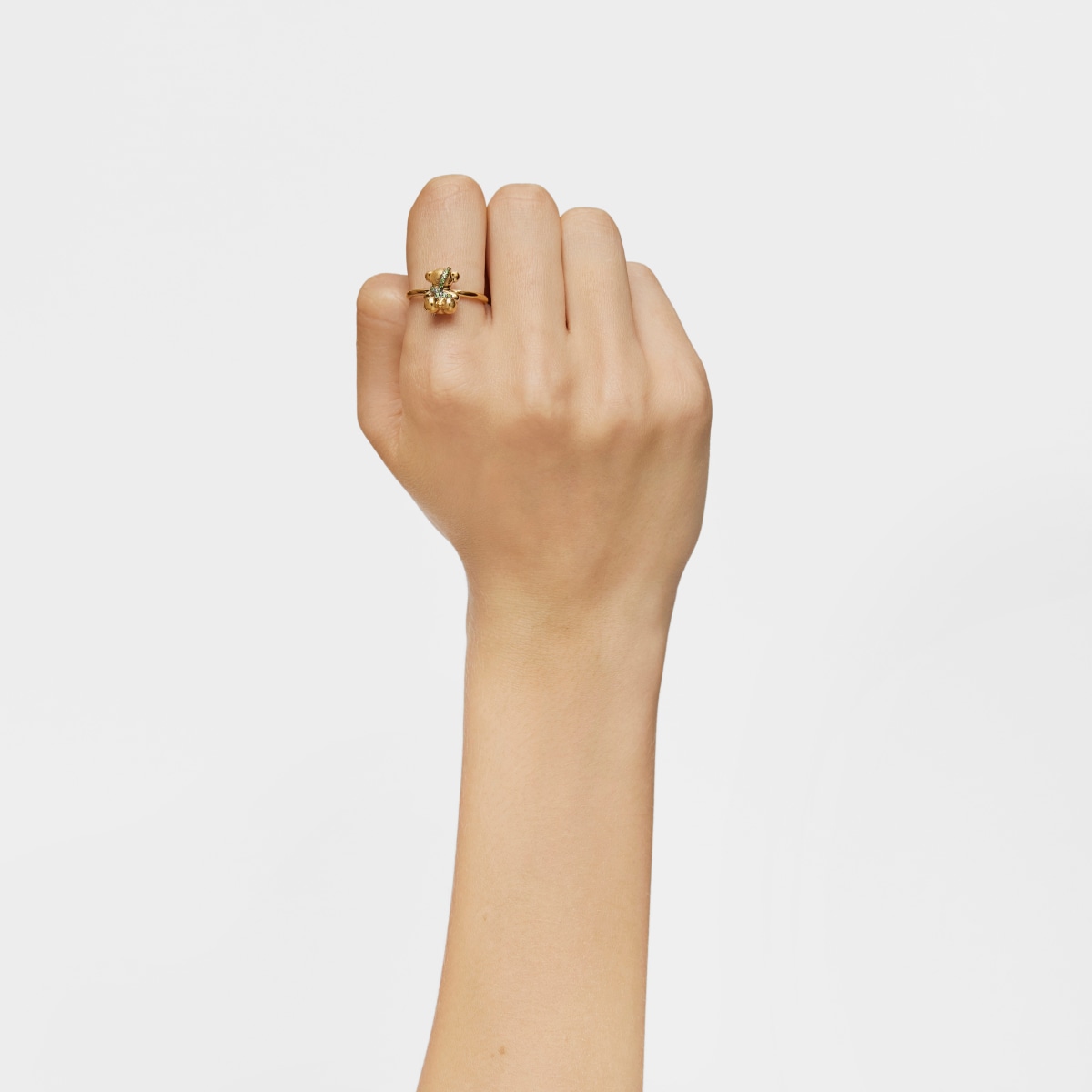Anillo mediano oso con baño de oro 18 kt sobre plata y cromodiópsido Lligat