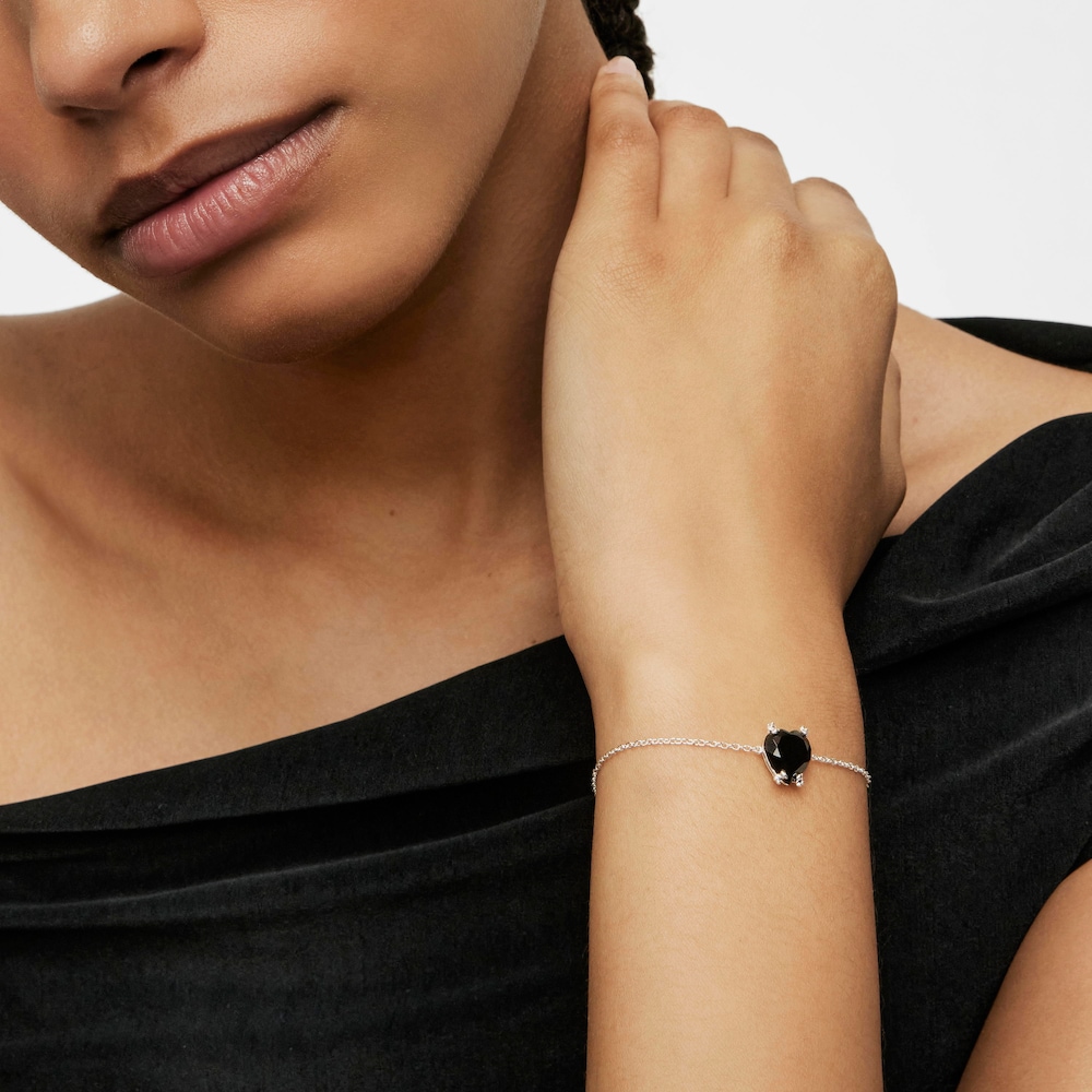 Pulsera coraz&oacute;n de plata y &oacute;nix Color Pills