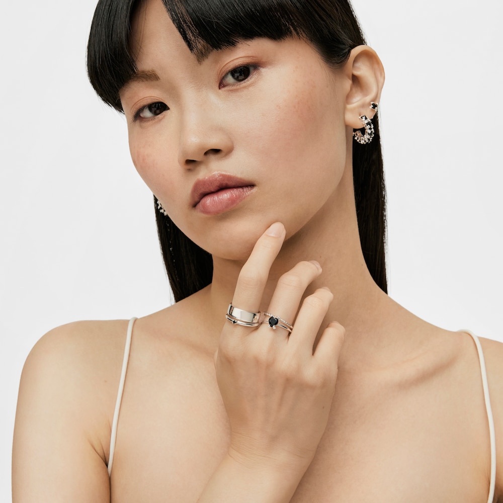 &Alpha;&sigma;&eta;&mu;έ&nu;&iota;&omicron; &delta;&alpha;&chi;&tau;&upsilon;&lambda;ί&delta;&iota; Color Pills &sigma;&epsilon; &sigma;&chi;ή&mu;&alpha; &kappa;&alpha;&rho;&delta;&iota;ά&sigmaf;  &mu;&epsilon; ό&nu;&upsilon;&chi;&alpha;