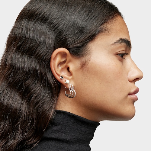 Pendientes pequeños triple corazón de plata Bickie