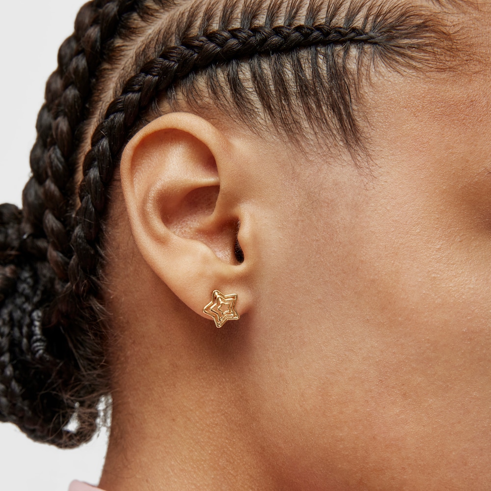 Bickie star Earrings with 18 kt gold plating over silver image number 3