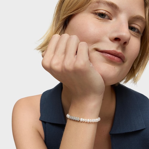 Silver Straight Bracelet with Pearls