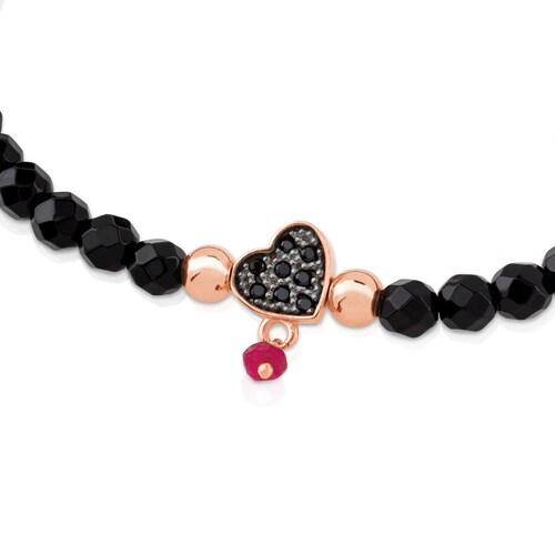 Pulsera con ba&ntilde;o de oro rosa 18 kt sobre plata, espinelas y &oacute;nix facetado motivo coraz&oacute;n Motif