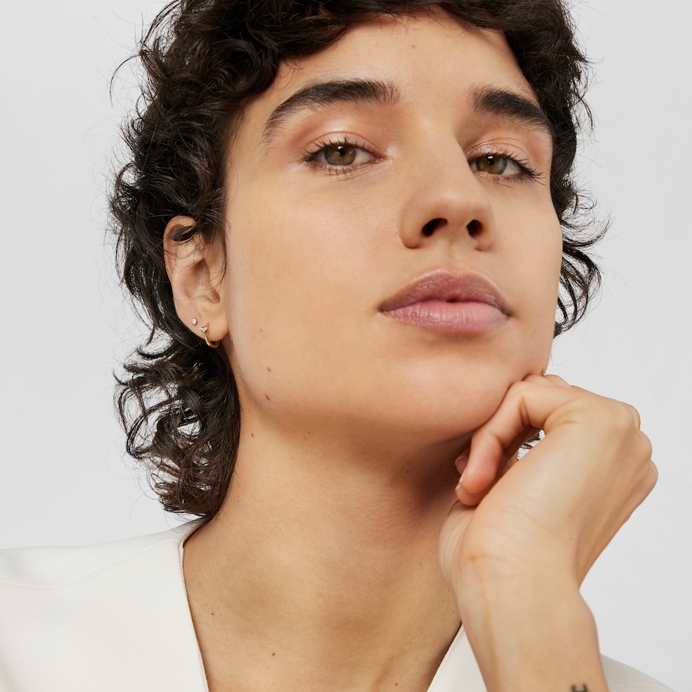 1/2 Pendiente aro de oro y diamantes motivo coraz&oacute;n San Valent&iacute;n