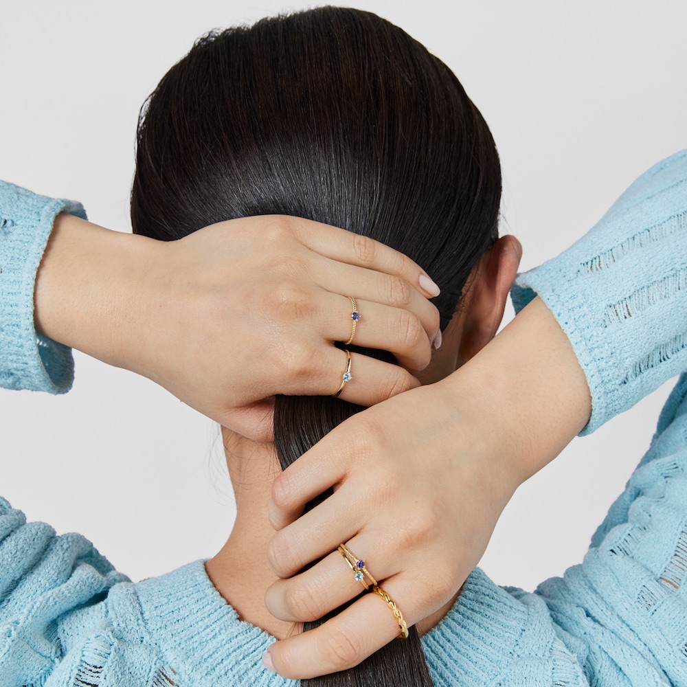 Anillo de oro con topacio Cool Joy