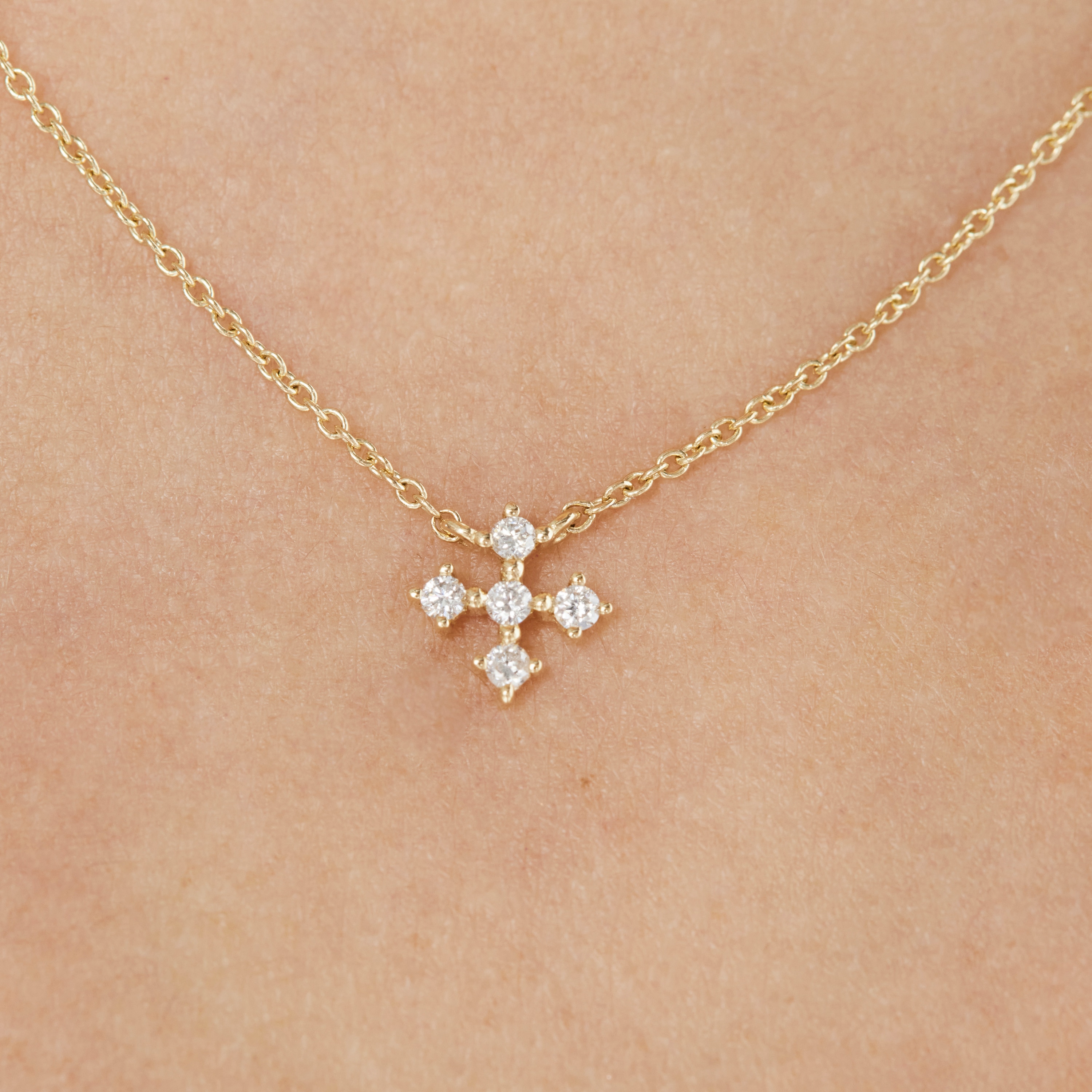 Gold Cross necklace with 0.08ct of diamonds Les Classiques