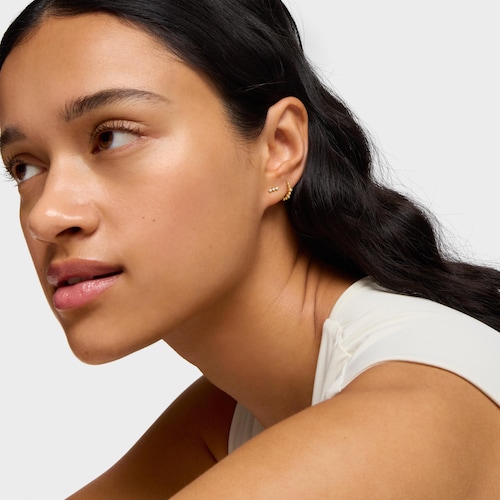 Hoop earring with gold balls and diamonds Les Classiques