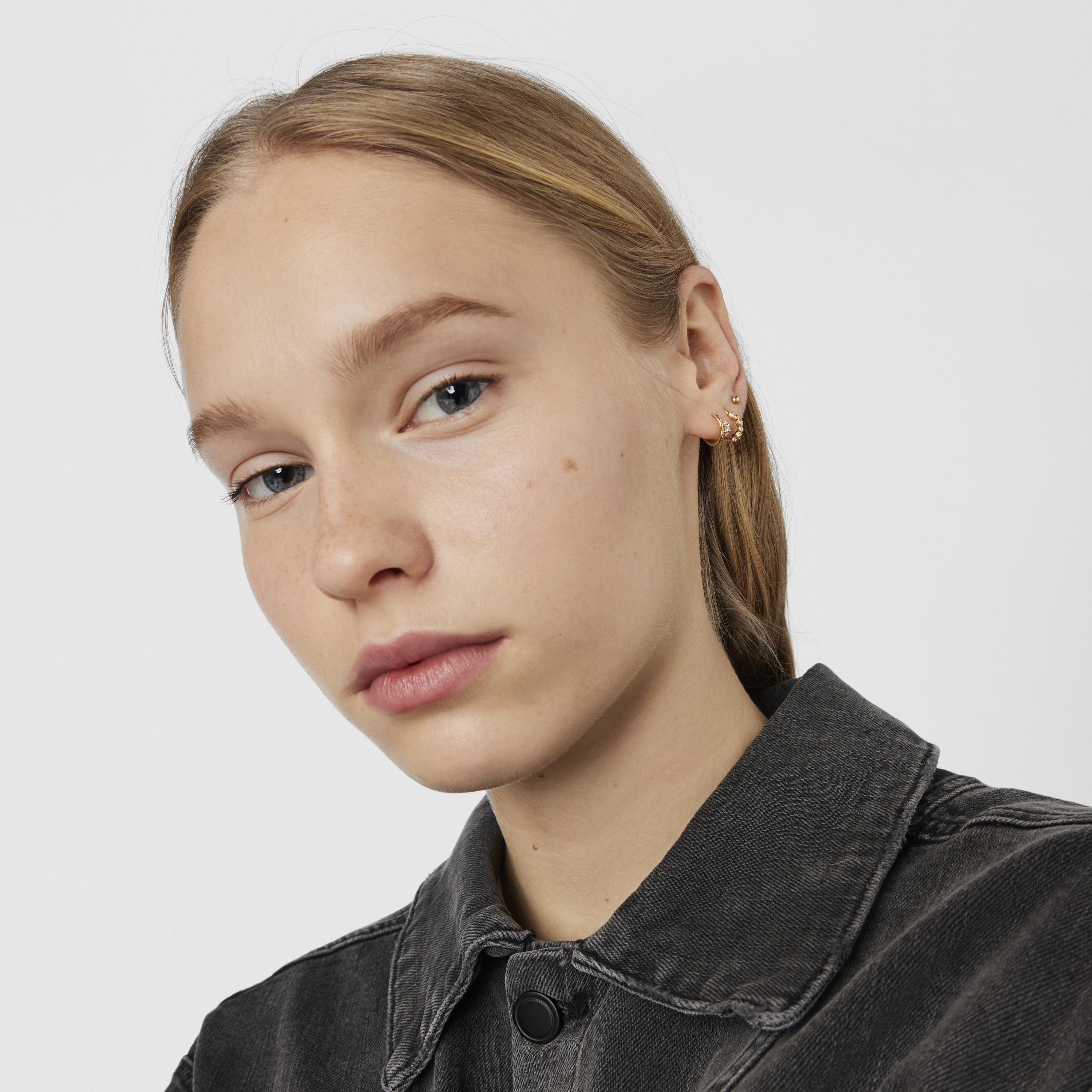 18K solid gold Hoop earrings with diamonds Les Classiques