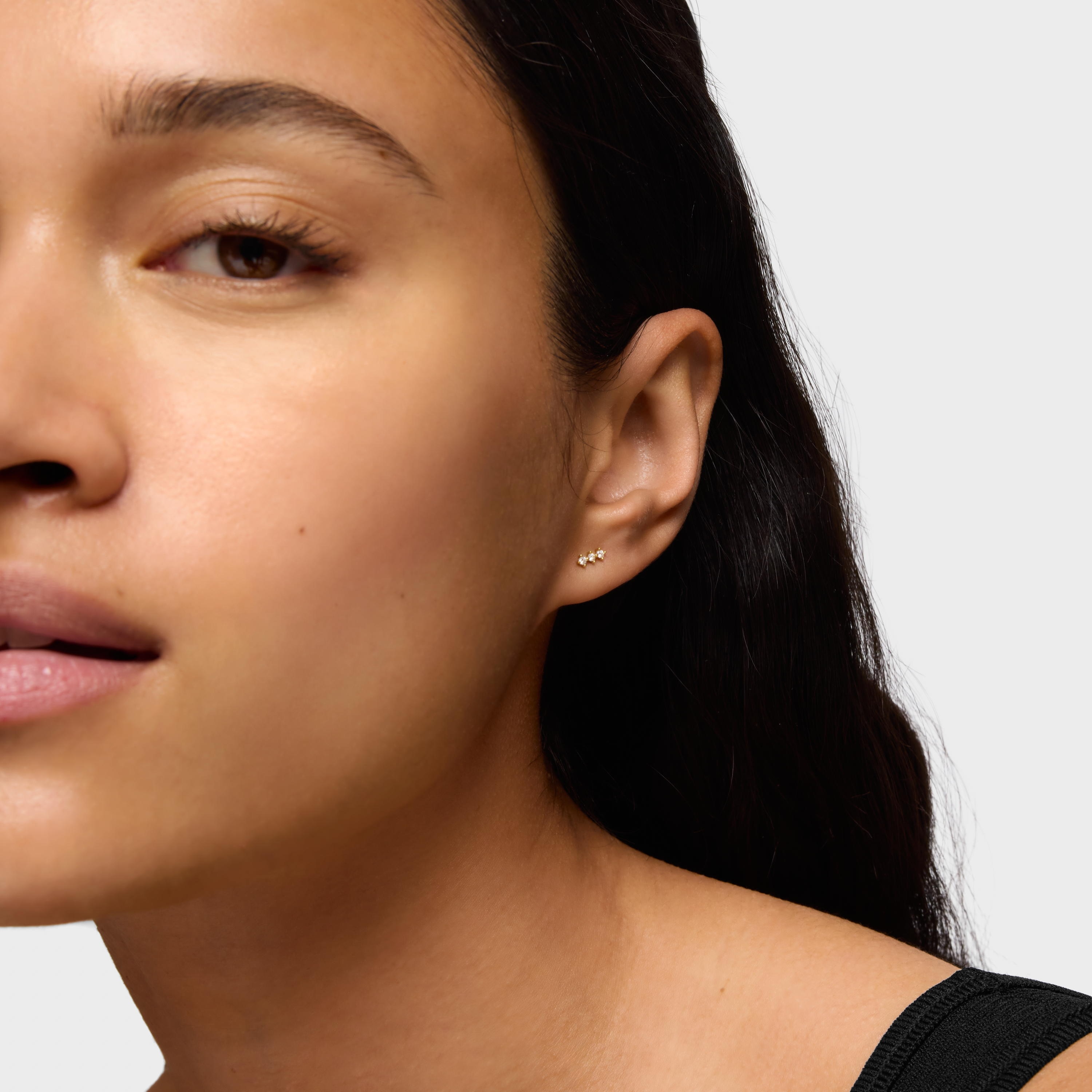 18K solid gold Strip earrings with diamonds Les Classiques