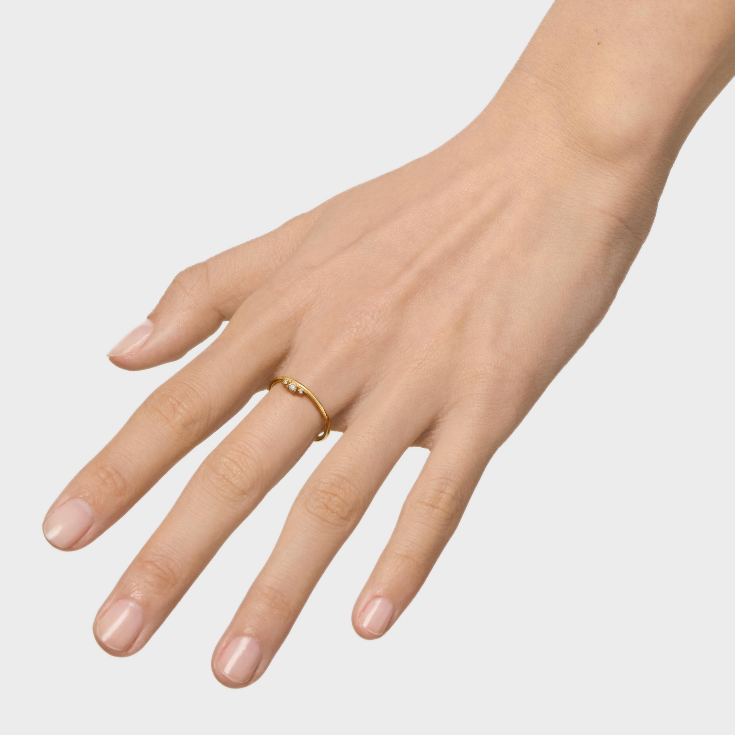 18K solid gold Ring with diamonds Les Classiques