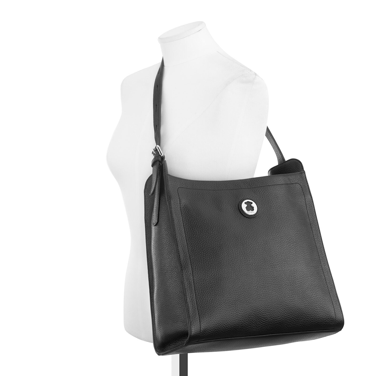 Black colored Leather Brooklyn One shoulder bag | TOUS