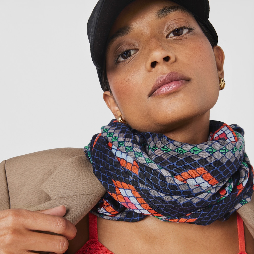 Foulard de modal negro TOUS Lamba