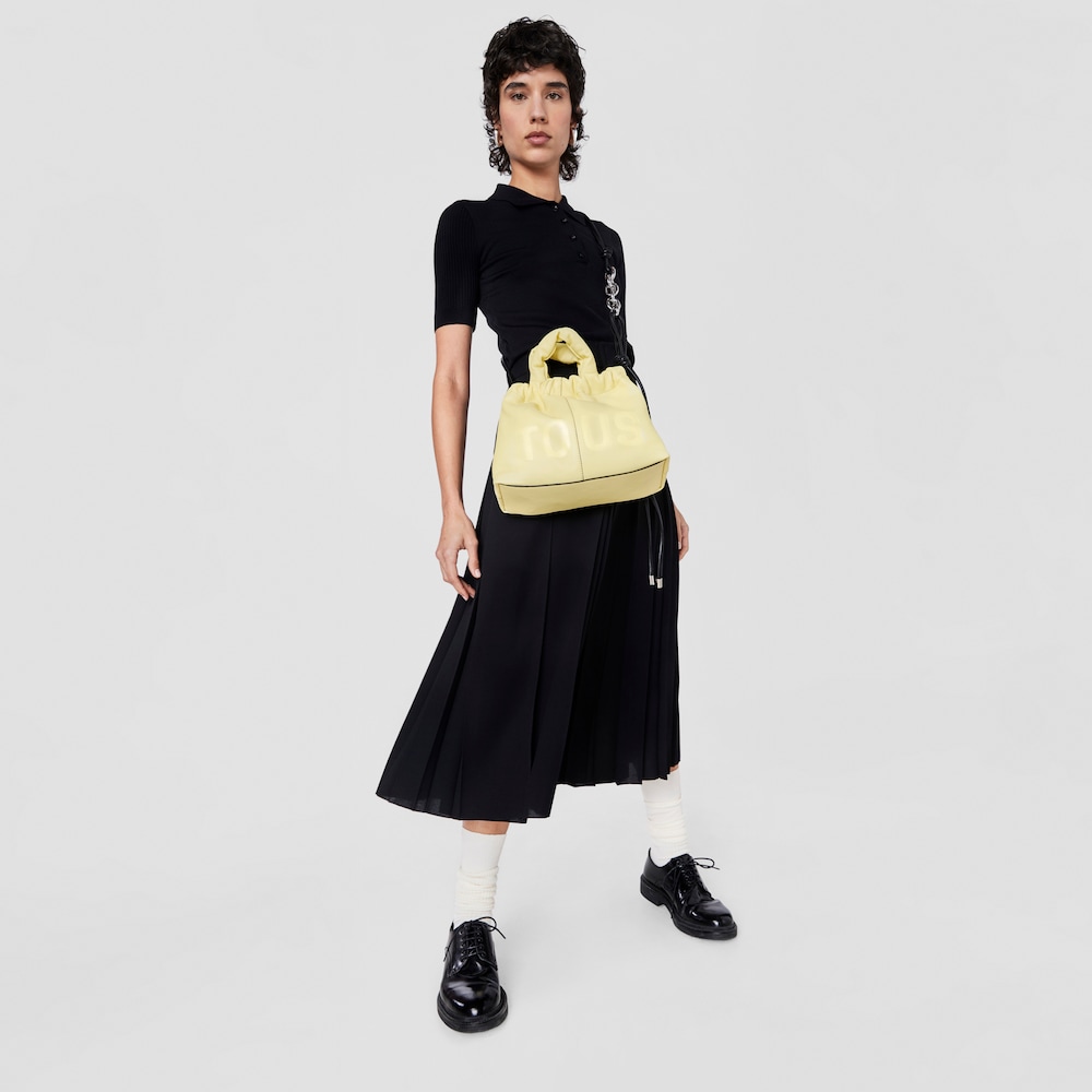 Mittelgro&szlig;e One-Shoulder-Tasche TOUS Cloud aus Leder in Gelb