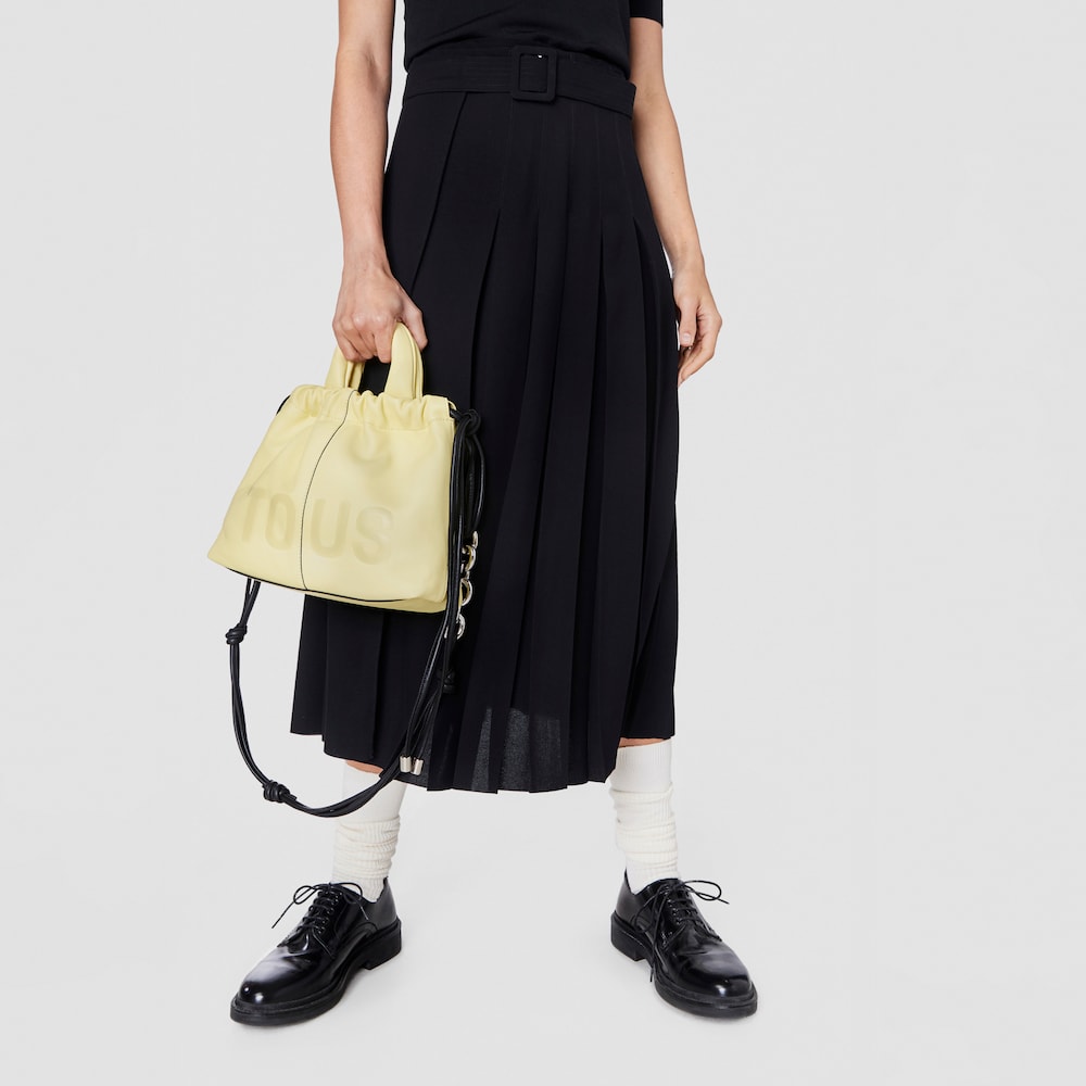 Mittelgro&szlig;e One-Shoulder-Tasche TOUS Cloud aus Leder in Gelb