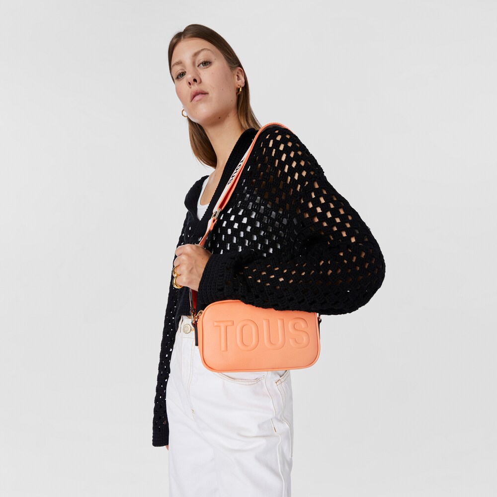 Pomarańczowa torebka przez ramię typu reporter TOUS La Rue