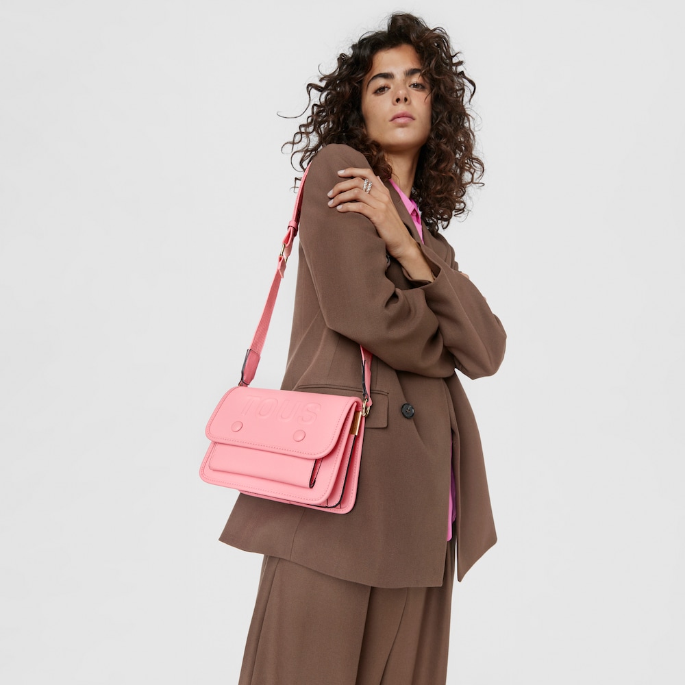 Mała r&oacute;żowa torebka przez ramię TOUS La Rue Audree