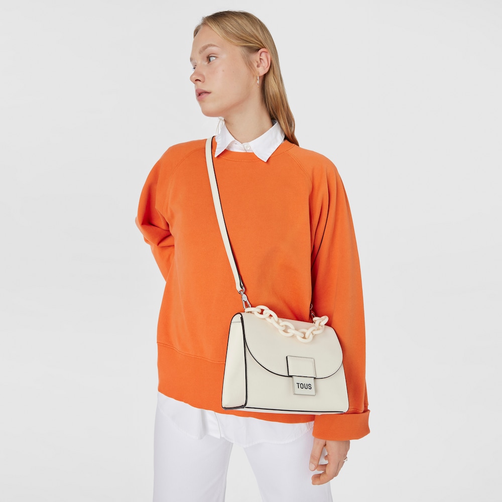 &Mu;&iota;&kappa;&rho;ή &mu;&pi;&epsilon;&zeta; &tau;&sigma;ά&nu;&tau;&alpha; &chi;&iota;&alpha;&sigma;&tau;ί TOUS Sylvia