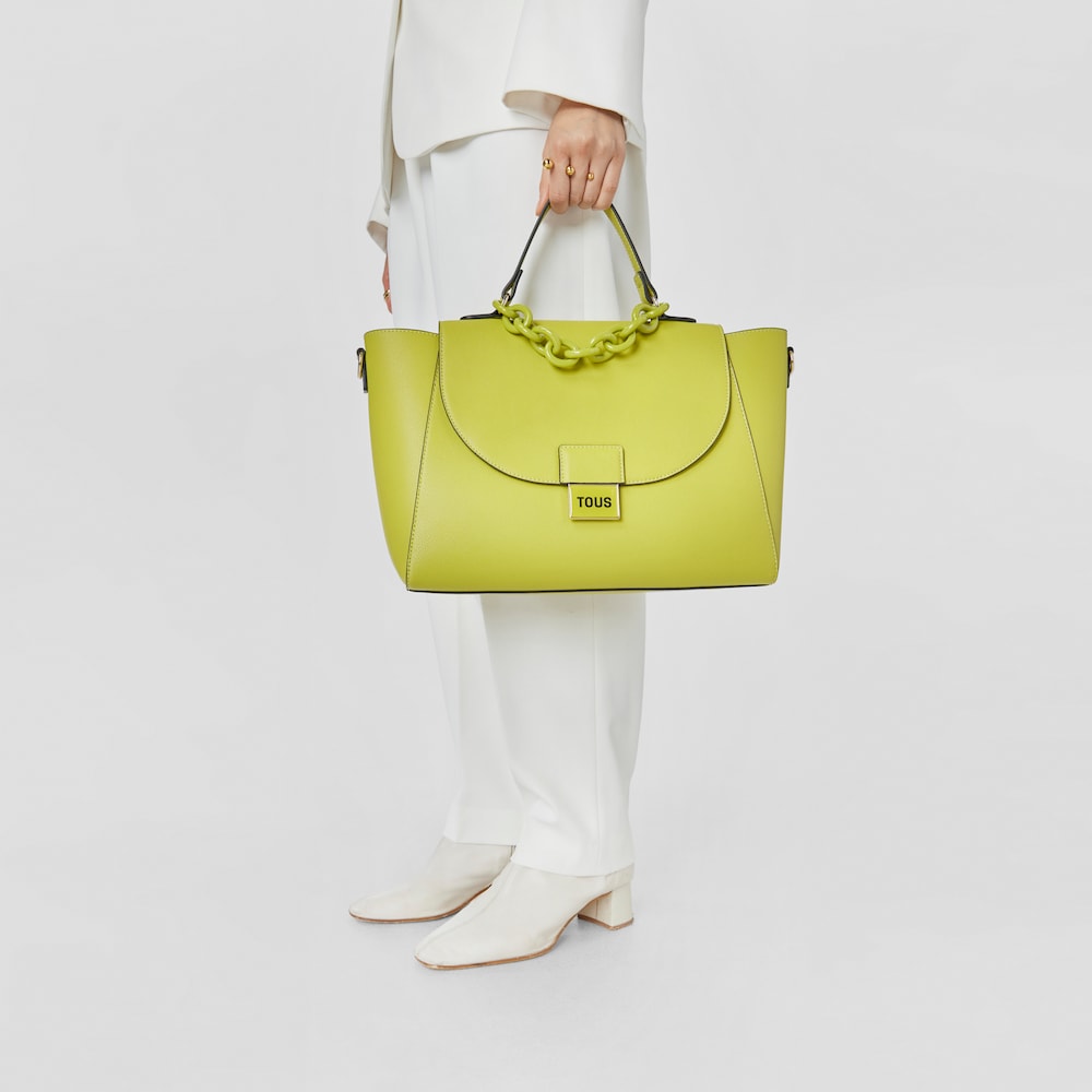 Veľk&aacute; limetkovo zelen&aacute; Mestsk&aacute; kabelka TOUS Sylvia