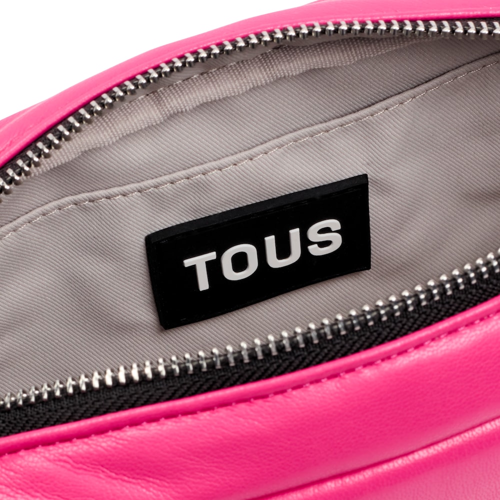 Sac &agrave; bandouli&egrave;re reporter fuchsia TOUS Carol