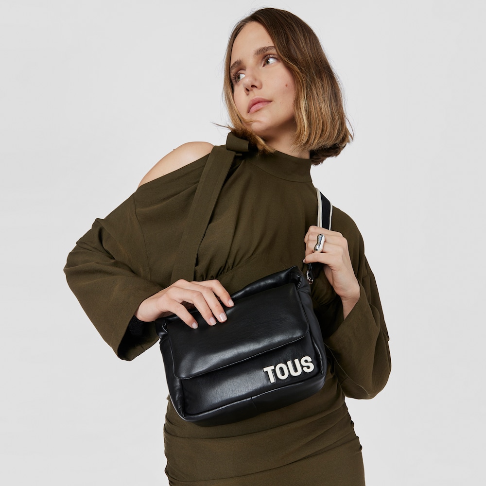 Mala de tiracolo pequena preta TOUS Carol