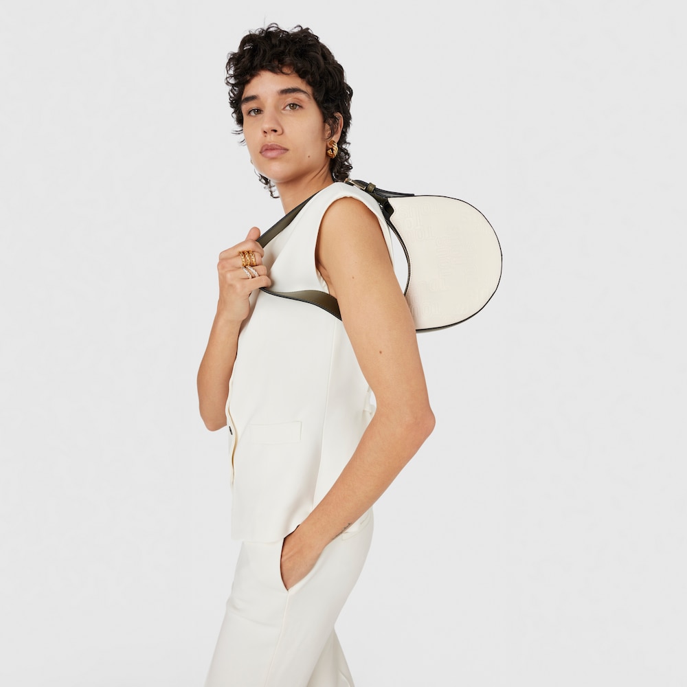 &Tau;&sigma;ά&nu;&tau;&alpha; ώ&mu;&omicron;&upsilon; TOUS Nanda &sigma;&epsilon; &mu;&pi;&epsilon;&zeta; &kappa;&alpha;&iota; &chi;&alpha;&kappa;ί &chi;&rho;ώ&mu;&alpha;