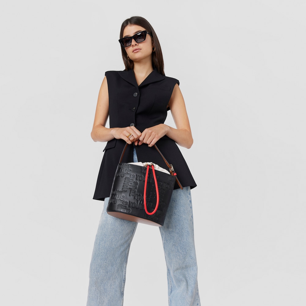 Torebka typu worek w kolorze czarnym i brązowym TOUS Nanda