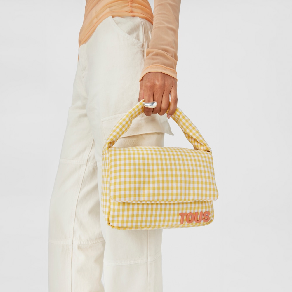Bandolera peque&ntilde;a amarilla TOUS Carol Vichy